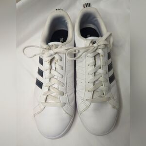 Women's Size 10 Adidas VS Advantage White Leather Sneaker